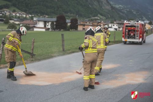 Techn. Einsatz VU Kapfingerstraße Fügen