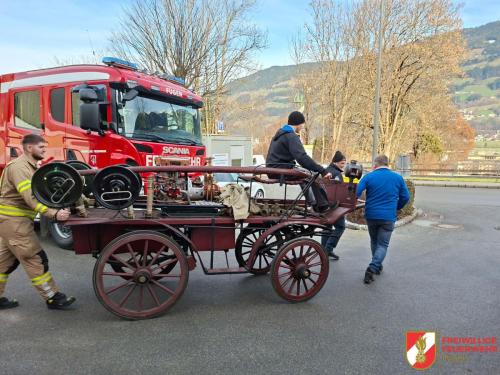 FF-Fuegen- -FW-Haus-Einzug-07