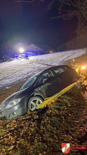 FF-Fuegen- -Fahrzeugbergung-08