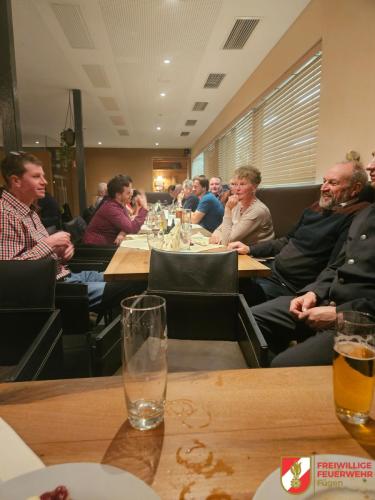 FF-Fuegen- -Nikolauskraenzchen-7