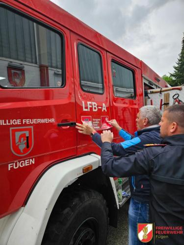 FF-Fuegen- -Uebergabe-LFB-13