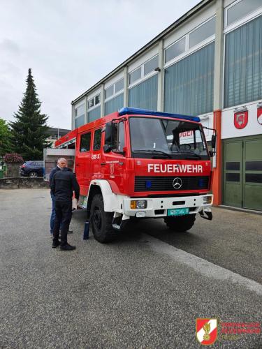 FF-Fuegen- -Uebergabe-LFB-18