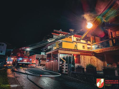 FF-Fuegen- Brand-Uderns-09