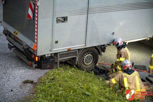 FFW-Fuegen-Bergung-klein-LKW-6
